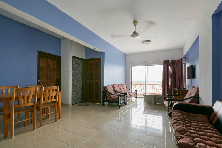 Dining Room 11
