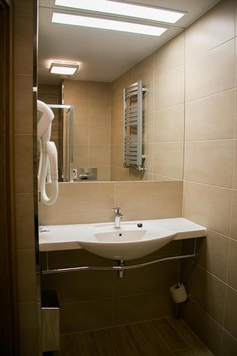 Bathroom 4, Korona, Kłodzko