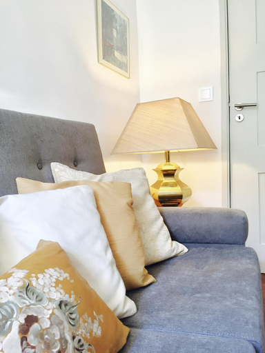 Shared lounge/TV area 4, BS Villas Porto, Porto