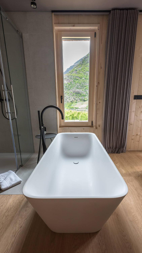Bathroom 3, Cirna Gentle Luxury Lodges "Exklusivitat, Ruhe, Natur pur", Bolzano
