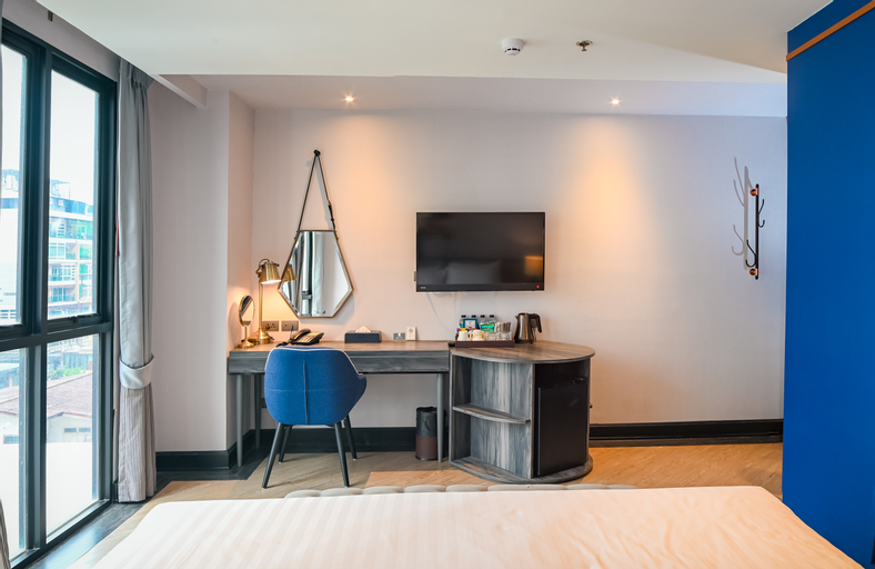 Bedroom 12