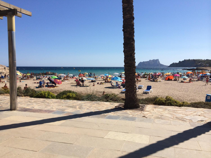 Others 3, Casa Pauline, Alicante