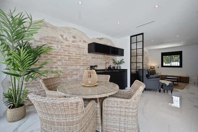 Others 3, Casa Del Sol by Finest Rentals, Málaga