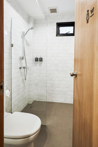 Bathroom 3