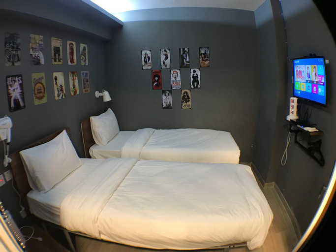 Bedroom 8