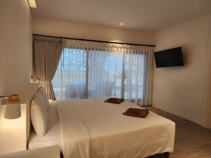 Bedroom 24