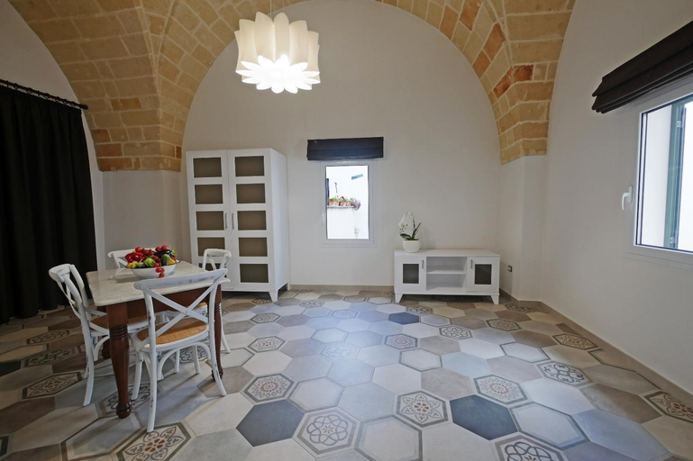 Others 5, Charme B&B Dimora Quarta, Lecce
