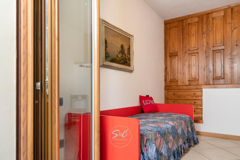 Bedroom 2, Feel at Home - VILLA VERBENA, Bergamo