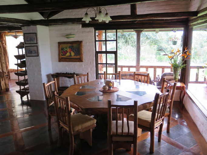 Food & Drinks 2, Zaysant Ecolodge, Quito