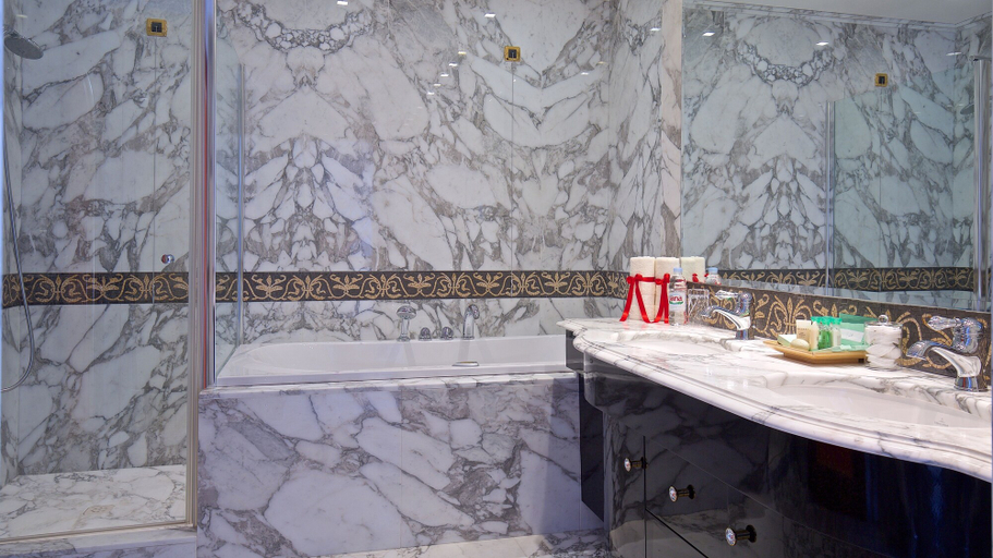 Bathroom 5, Mulino Luxury Boutique Hotel, Piran