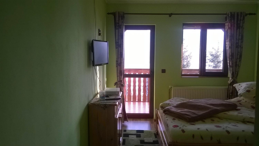 Others 2, Casa Edy, Bistrita Bargaului