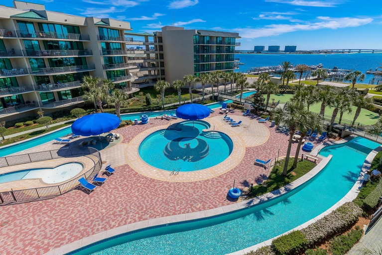 Sport & Beauty 2, Phoenix on the Bay by Brett Robinson Vacations, Baldwin