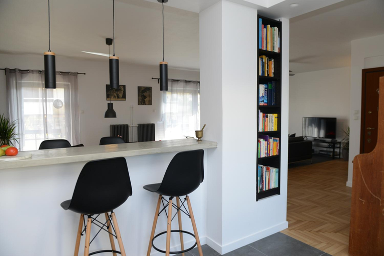 Others 5, Boutique Apartment in Chalandri, Attica