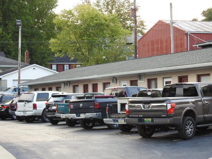 Others 3, Liberty Inn Motel, Union