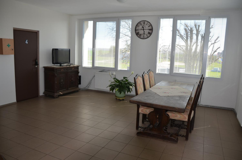 Others 3, Country House Reem, Seine-et-Marne