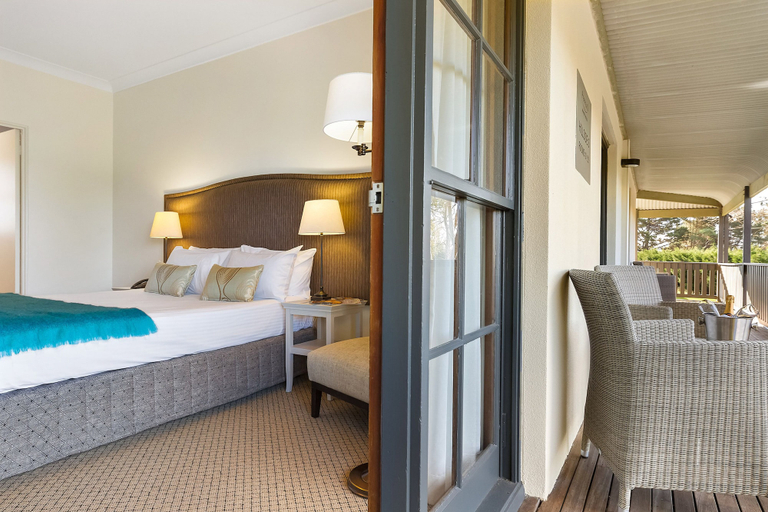 Bedroom 3, Peppers Manor House, Wingecarribee