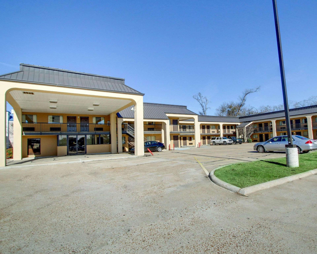 Exterior & Views 2, Econo Lodge Pearl, Rankin