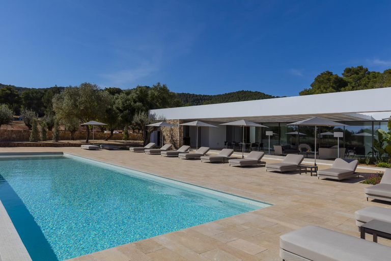 Others 2, Villa Calma, Baleares