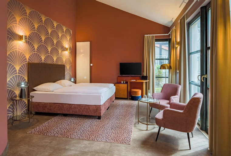 Bedroom 5