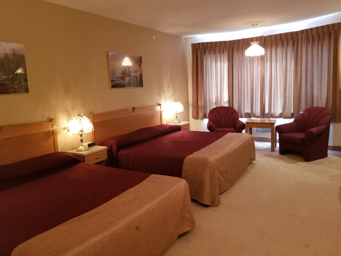 Bedroom, New Imperial Suites, Division No. 13