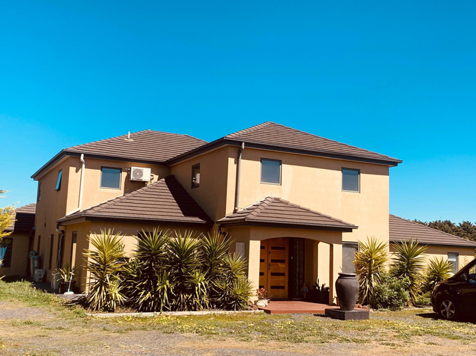Yes home, Hume - Sunbury