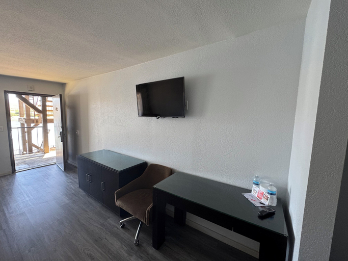 Others 5, The New Pioneer, Mohave