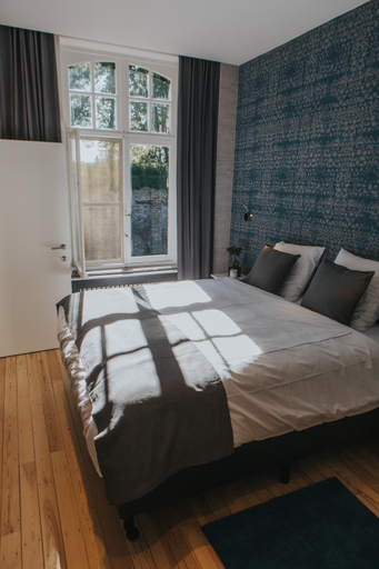 Bedroom 5, Vest, West-Vlaanderen
