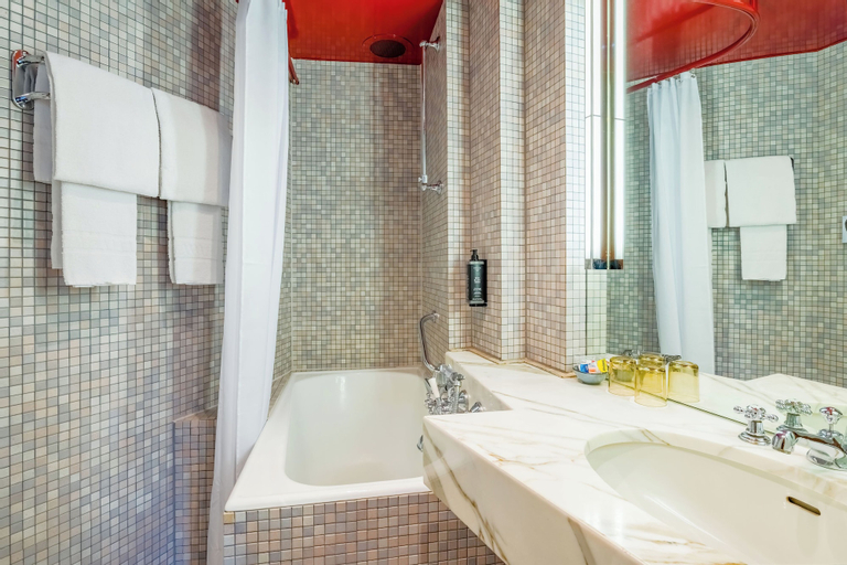 Bathroom 6