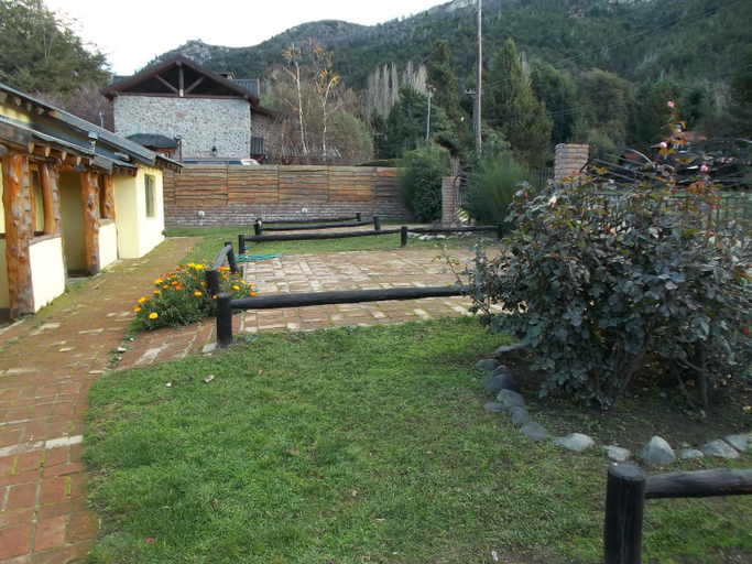 Others 4, Cabanas Kay Hue, Bariloche