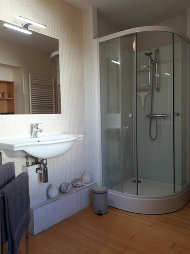 Bathroom 2, Maison d'hotes des Perrieres, Côte-d'Or