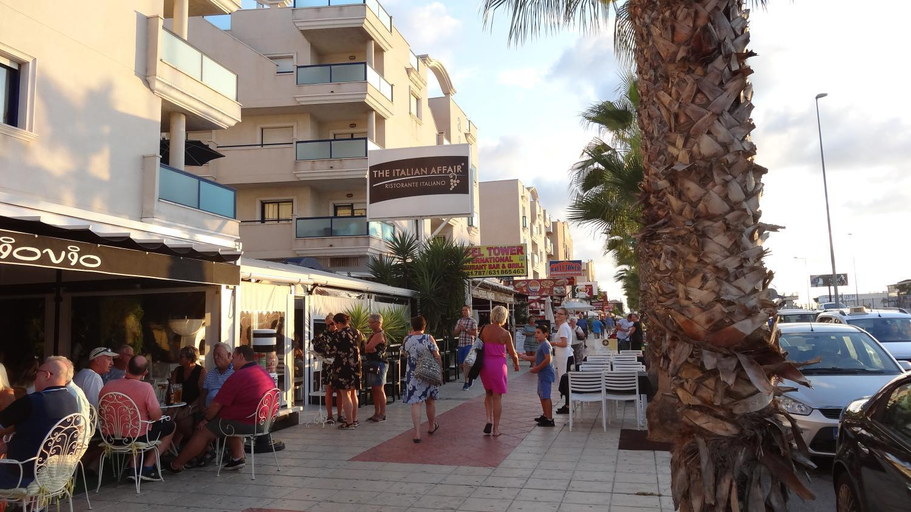 Others 3, Villa Cabo Roig Coco-Mat, Alicante