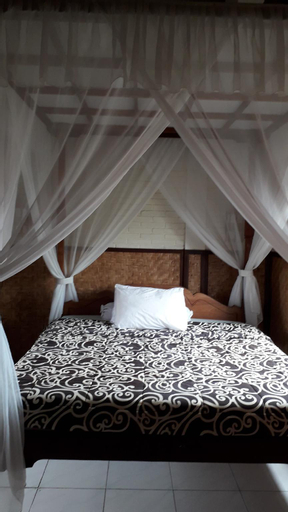 Bedroom 12