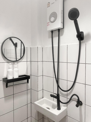 Bathroom, Jo hometel, Bang Khen