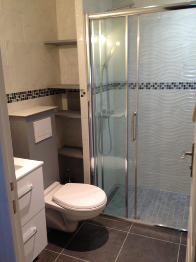 Bathroom 2, K&A Apartment, Seine-Saint-Denis