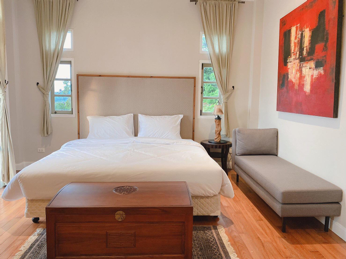 Bedroom 9