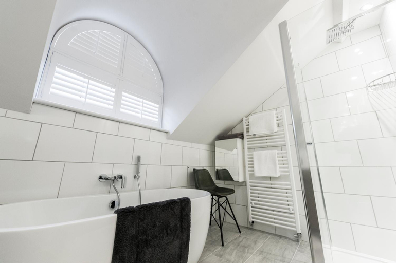 Others 5, Nadler House Flat 1 & 2, Norfolk
