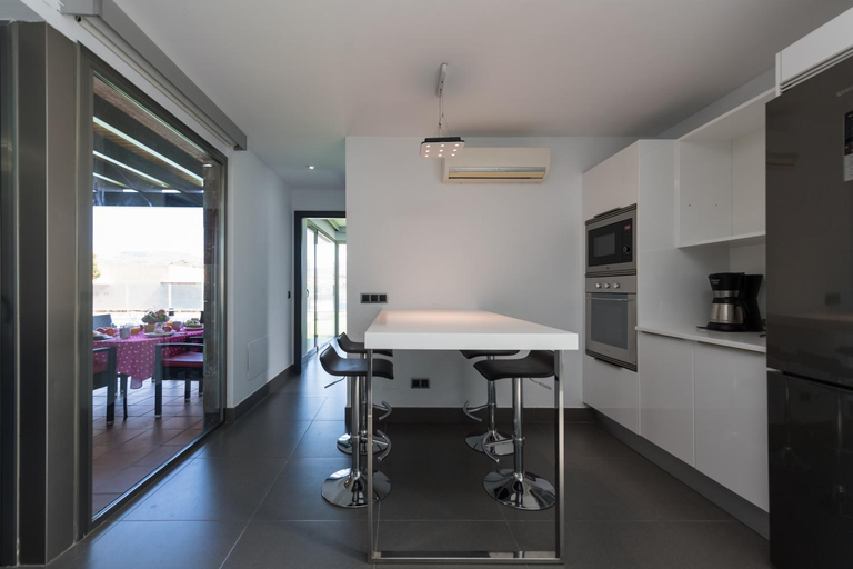 Kitchen 4, Villa Paradise, Las Palmas