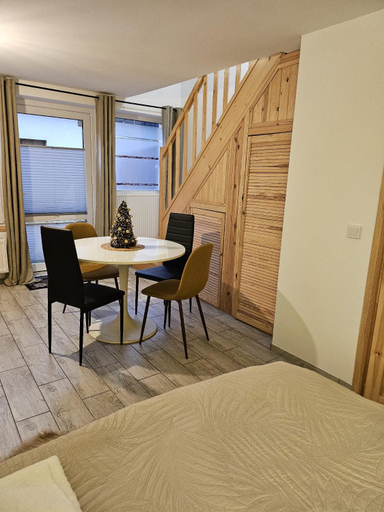 Bedroom 2, Apartamenty "Hubertowka", Zielona Góra