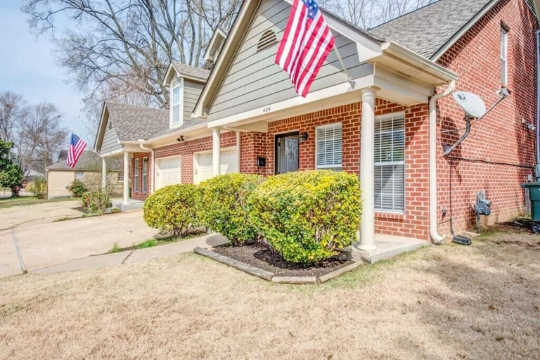 Exterior & Views, Mins to Dtwn High Point Duet, Shelby