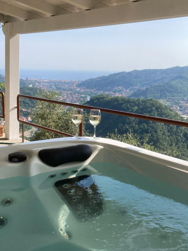 Sport & Beauty, B&B Bella Vista, Genova