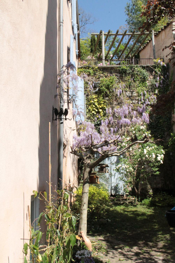 Others 5, l'Atelier de Saint-Just, Rhône