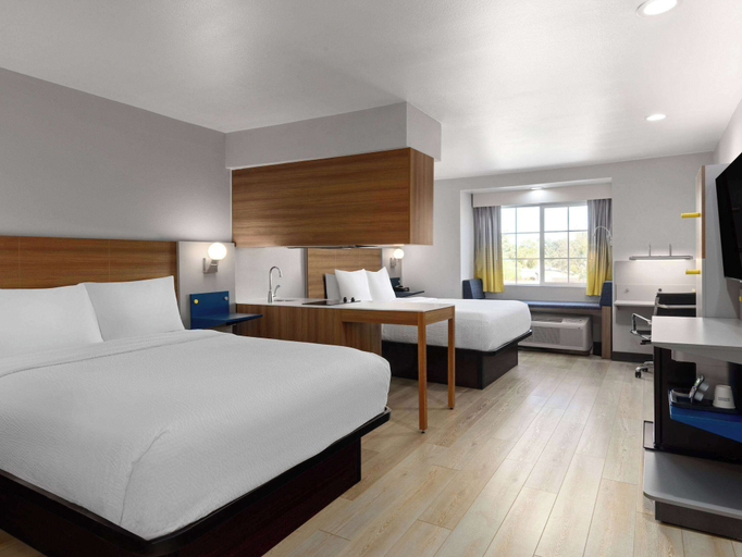 Bedroom 4, Microtel Inn & Suites by Wyndham Tracy, San Joaquin