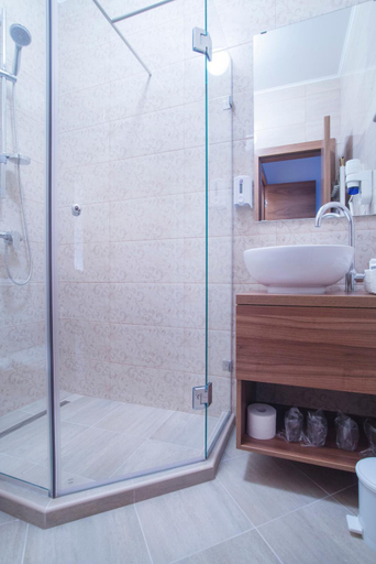 Others 4, Black Queen Guesthouse, Rakovica