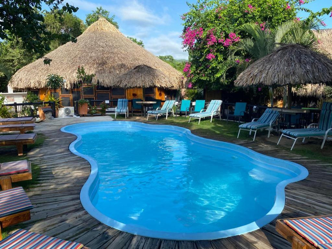 Sport & Beauty 5, Bikini Hotel & Pool, Riohacha