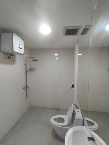 Bathroom 5