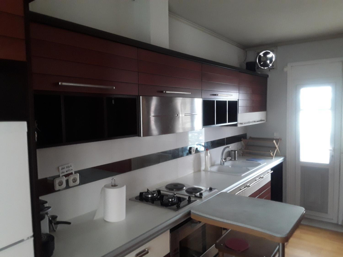 4, Deluxe Apartment Best Point, Attica