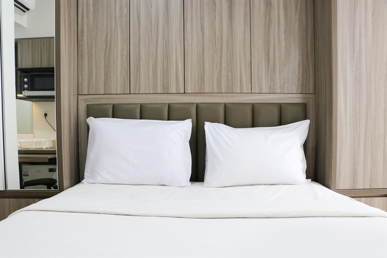 Others 4, Homey Designed and Tidy Studio Tokyo Riverside PIK 2 Apartment By Travelio, Tangerang