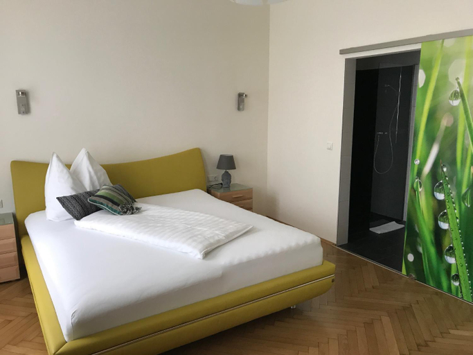 Bedroom 2, Hotel Bellini, Leoben