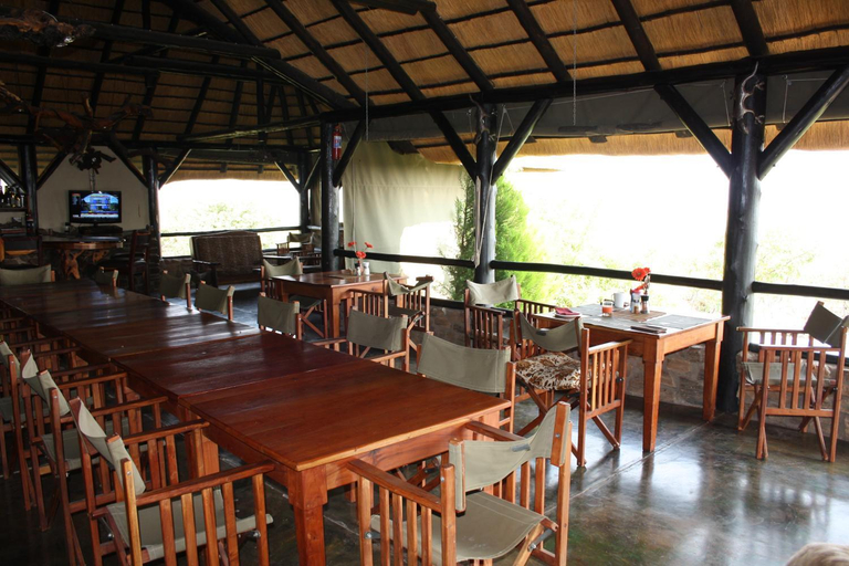 Food & Drinks, Mondjila Safari Camp - Campsite, Outjo