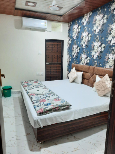 Others 4, Hotel Ganga Sagar, Ujjain